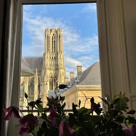 Les Berceaux De La Cathedrale Appartement Reims Buitenkant foto
